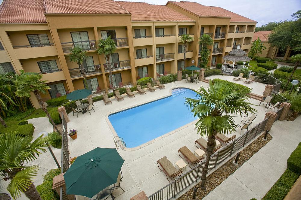 Hotel Courtyard By Marriott San Antonio Downtown Extérieur photo
