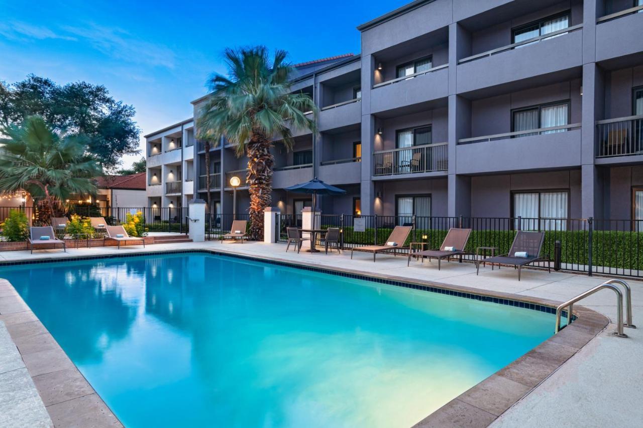 Hotel Courtyard By Marriott San Antonio Downtown Extérieur photo